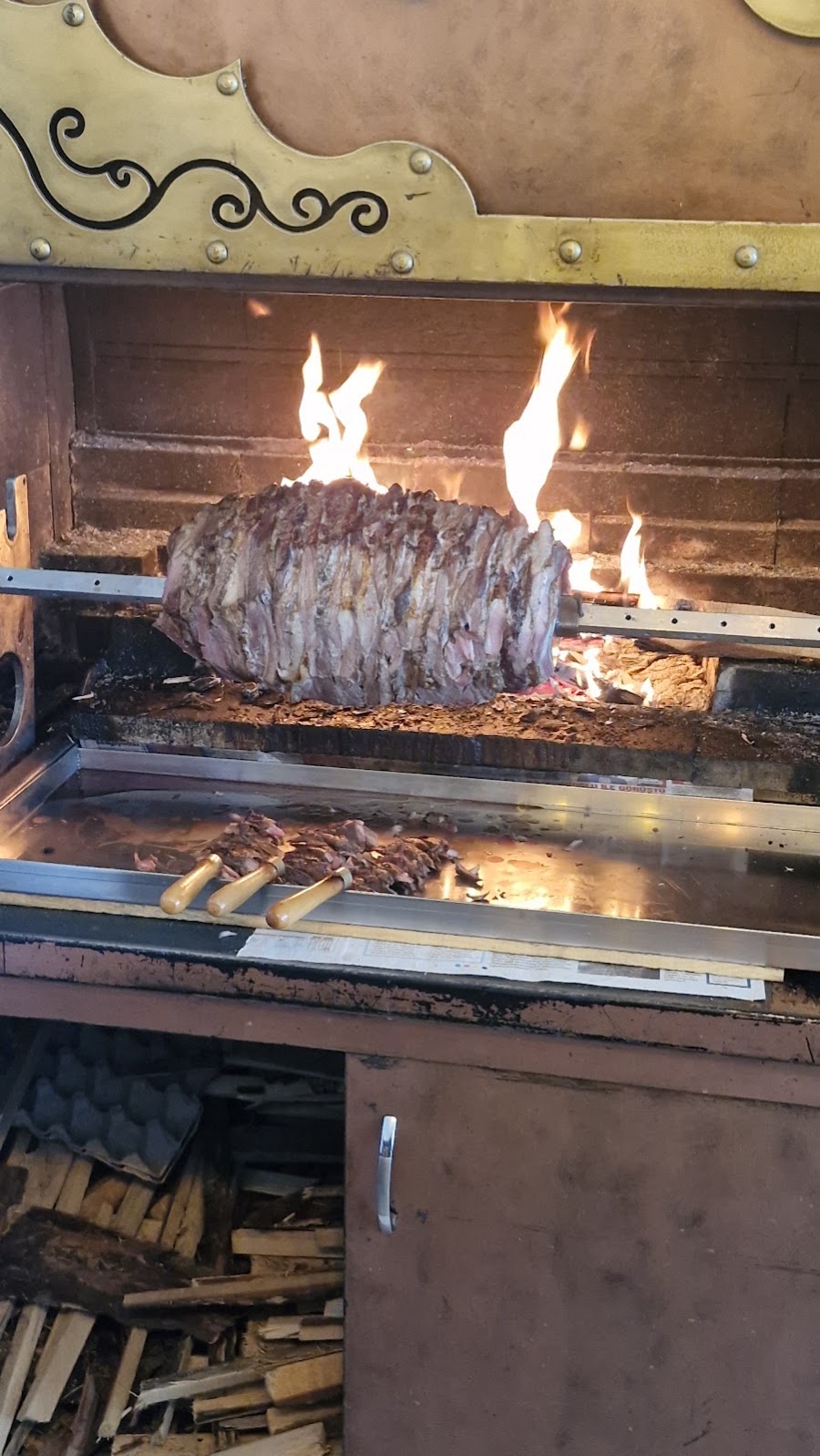 DURAK USTA DADAŞ OLTU CAĞ KEBAP SALONU fotoğraf 3